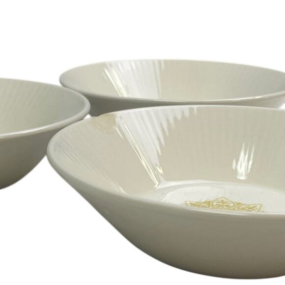 3 Vintage 1960s Sheffield Serenade Solid White Gold 5.5" Ceramic Shallow Bowls - Picture 3 of 5